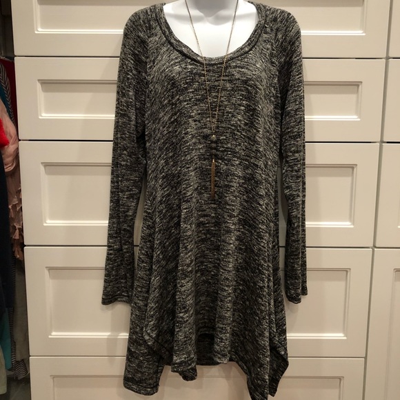 MAX EDITION Black Heather Tunic Sweater Scoopneck Soft Large EUC! - Picture 1 of 5